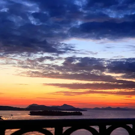 Dalmatian House, Spacious Stone Terraces, Balcony , Views Dubrovnik Exterior photo