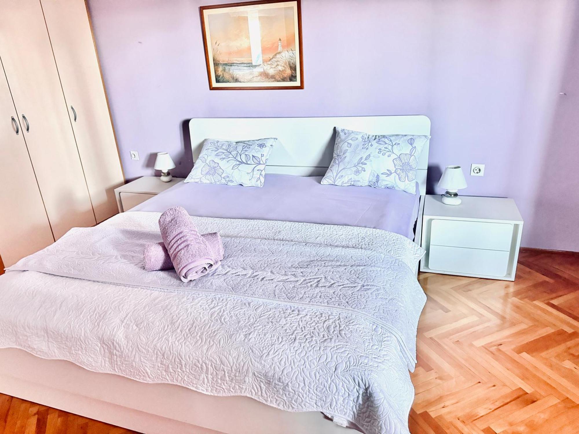 Dalmatian House, Spacious Stone Terraces, Balcony , Views *