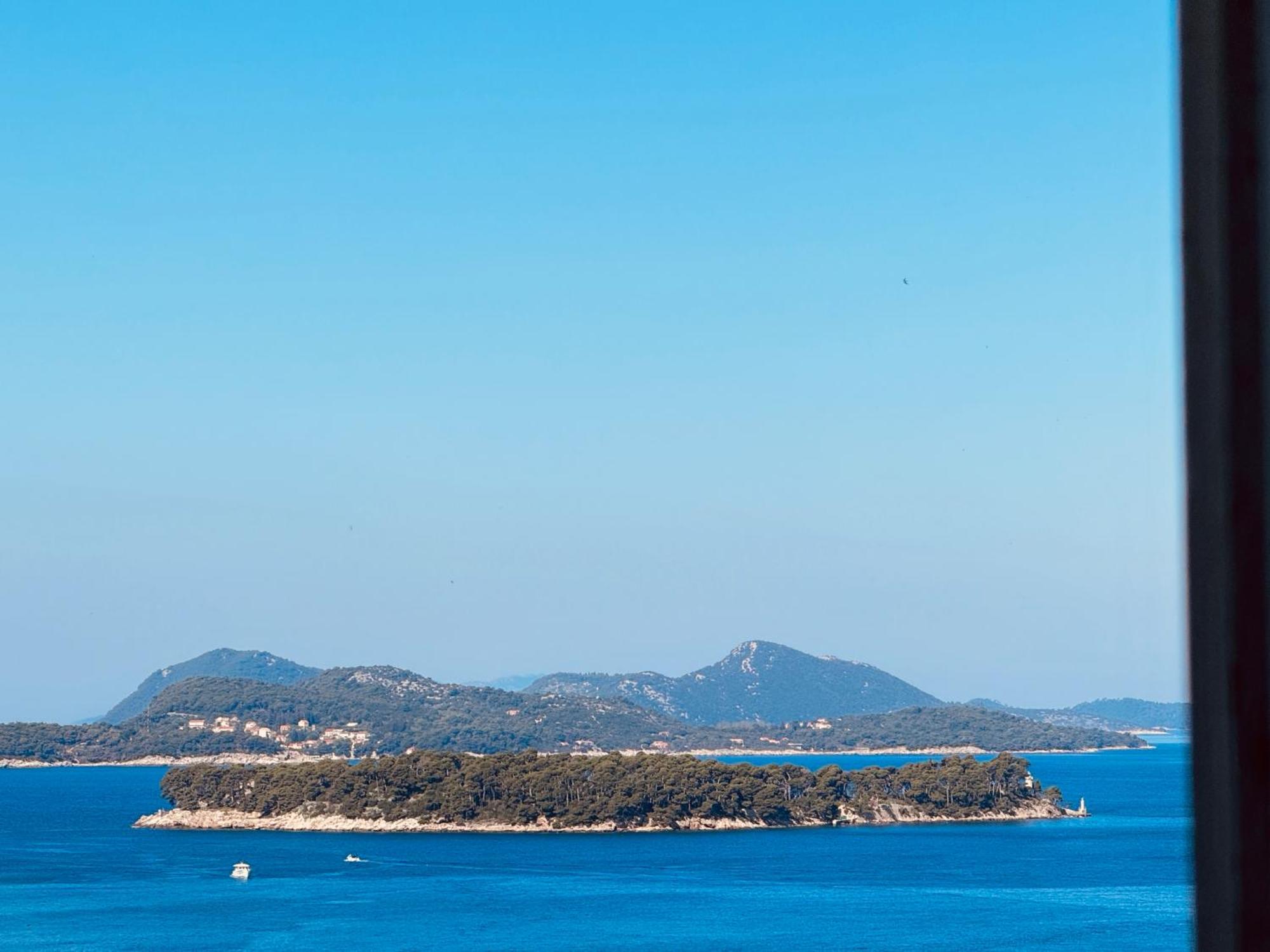 Dalmatian House, Spacious Stone Terraces, Balcony , Views * Dubrovnik